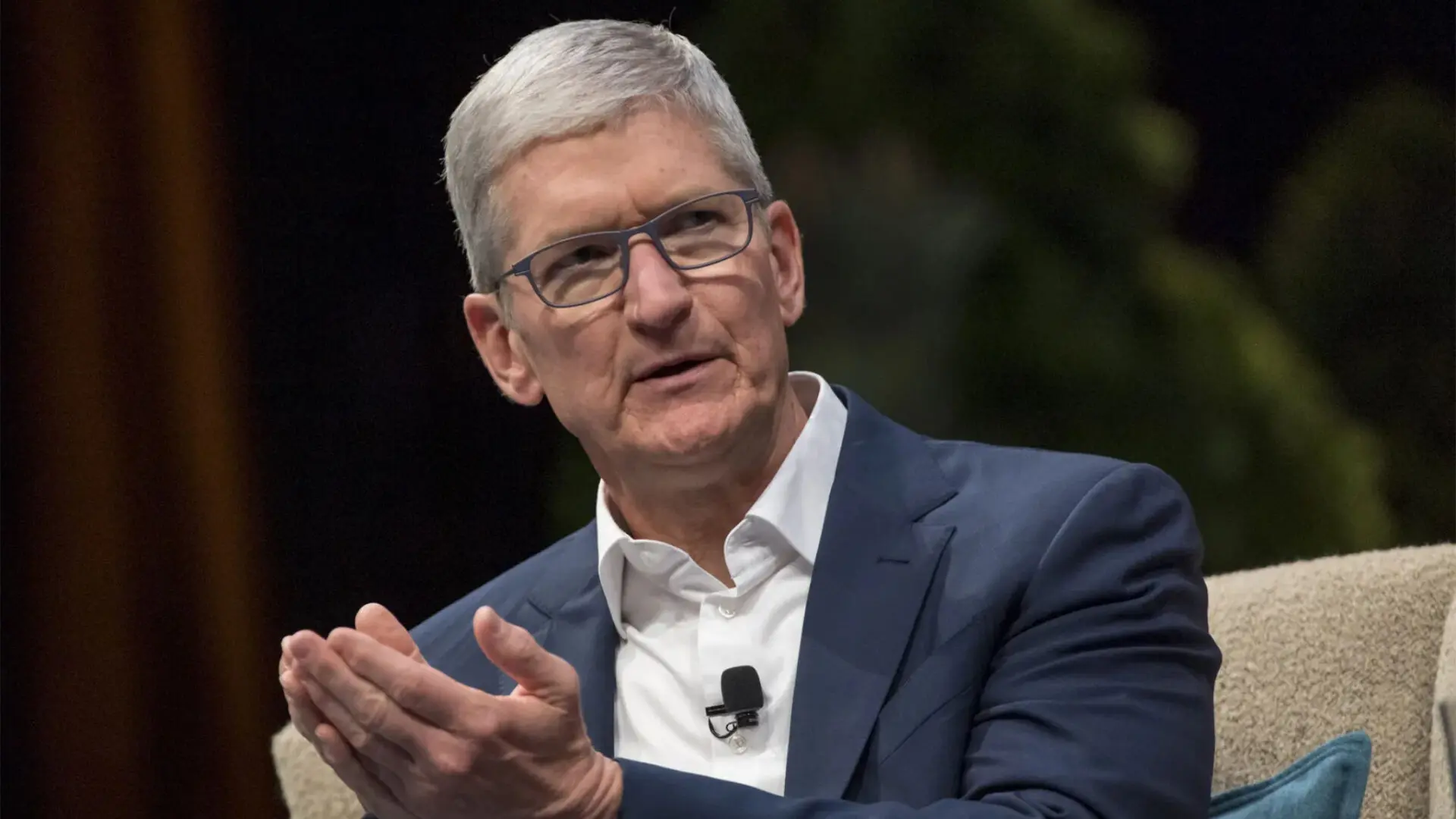 Tim Cook: Apple sẽ truy tìm những nhân viên làm lộ thông tin cuộc họp