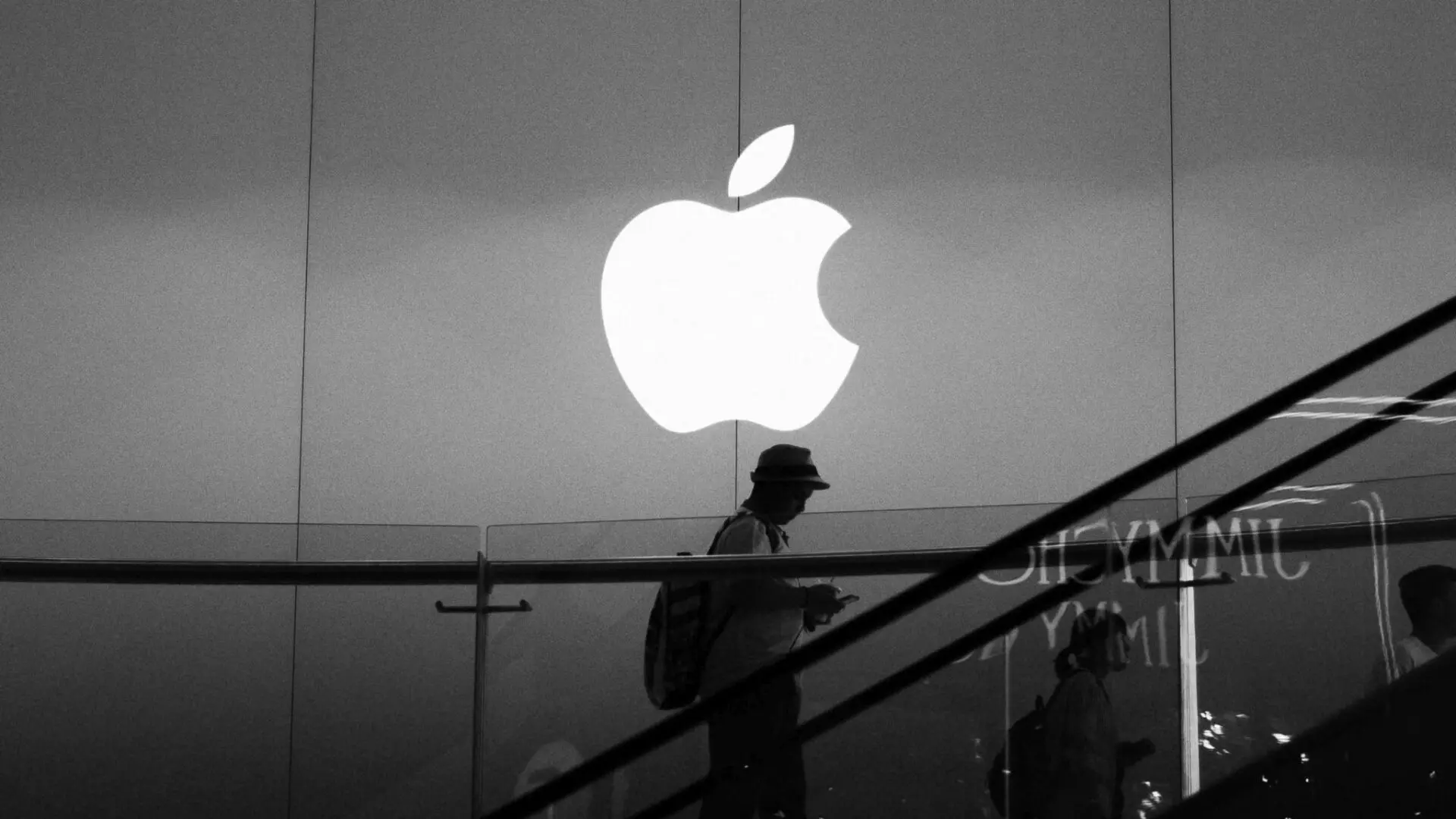 Apple buộc tội hai kỹ sư đánh cắp bản thiết kế chip SoC cho đối thủ