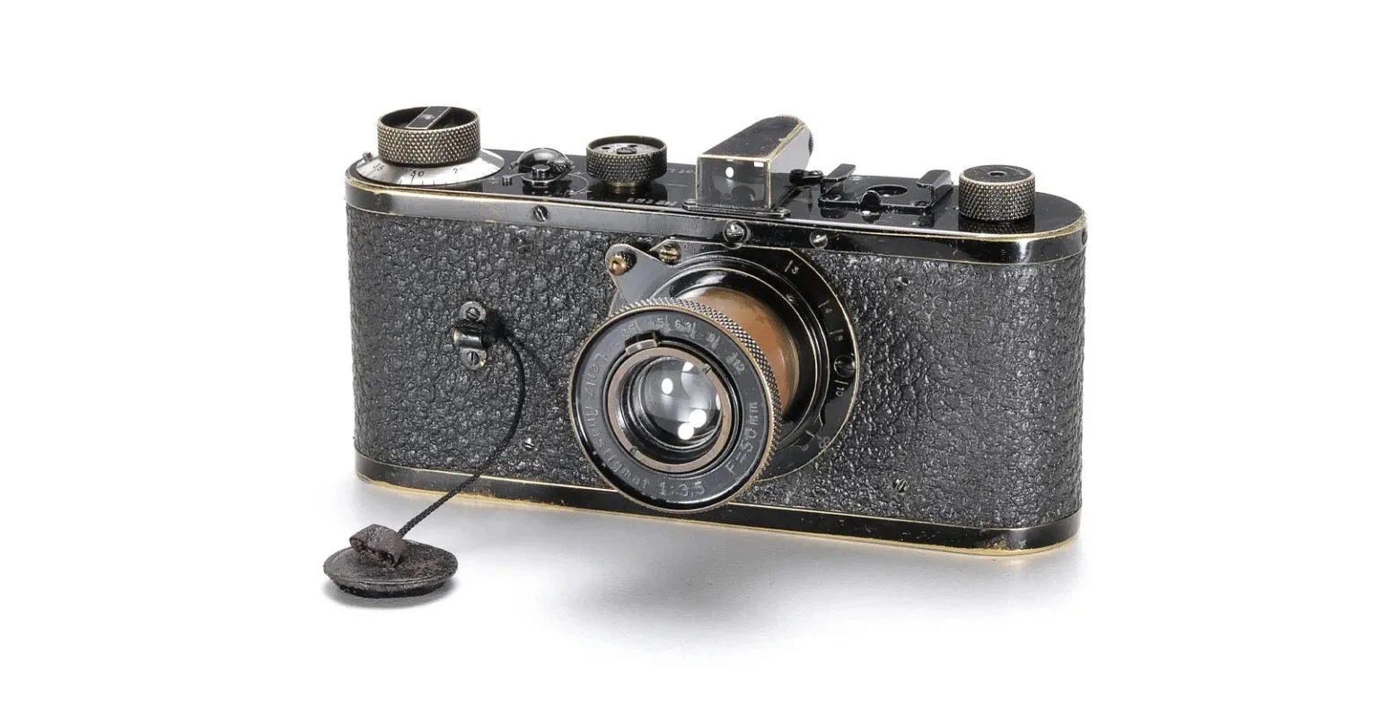 Dấu giá Leica 0 Series 16