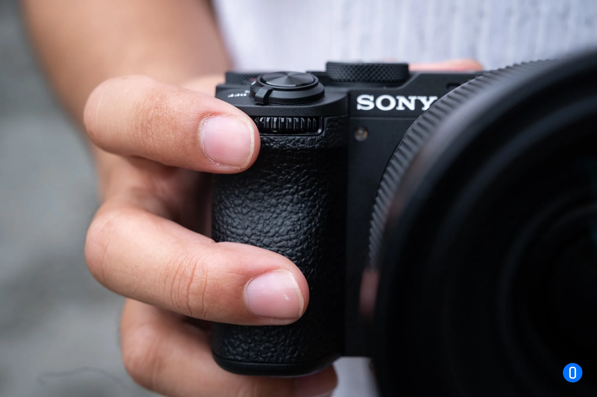 Trên tay Sony a7C R 05 2