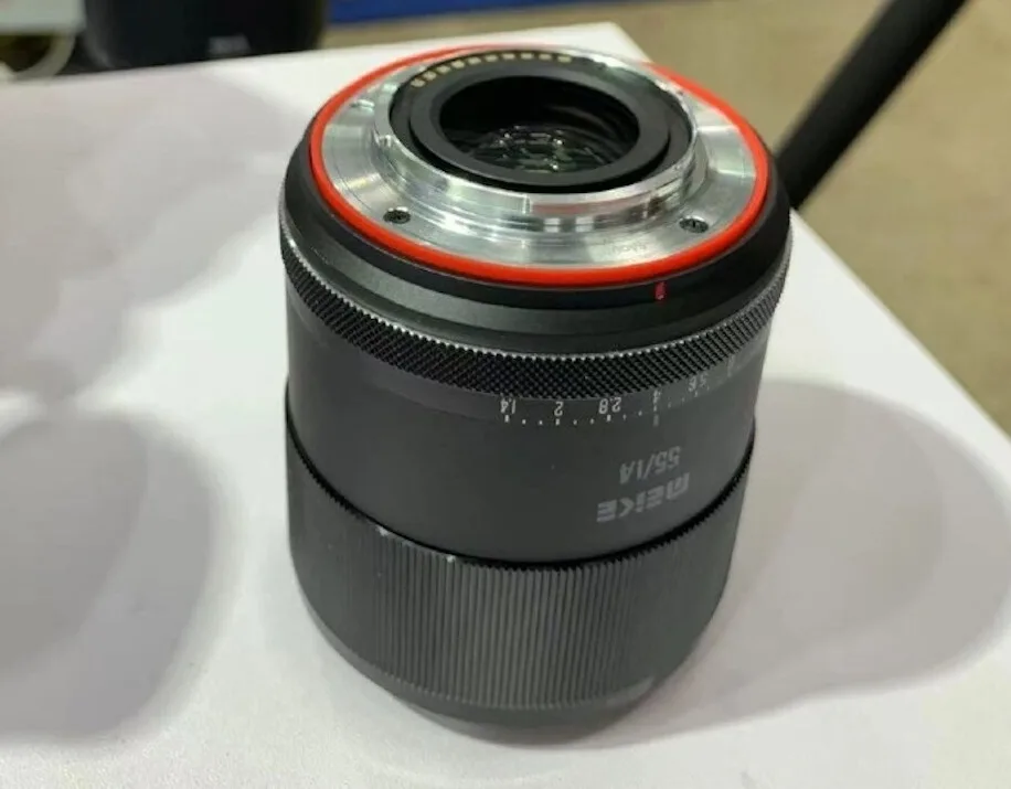 Meike AF 55mm f1.4 APS C mirrorless lens 3