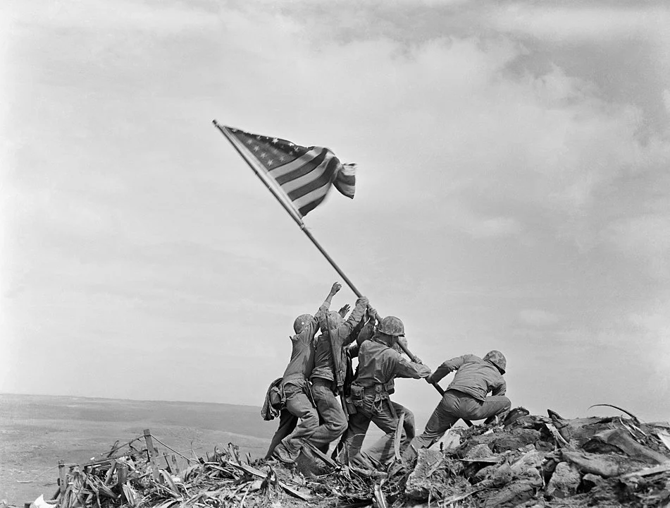 951px Raising the Flag on Iwo Jima larger edit1