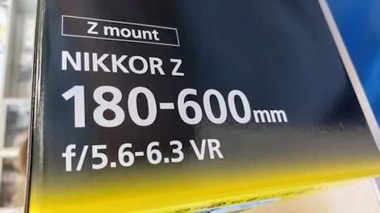 Nikon Nikkor Z 180 600mm f5.6 6.3 VR lens.jpg