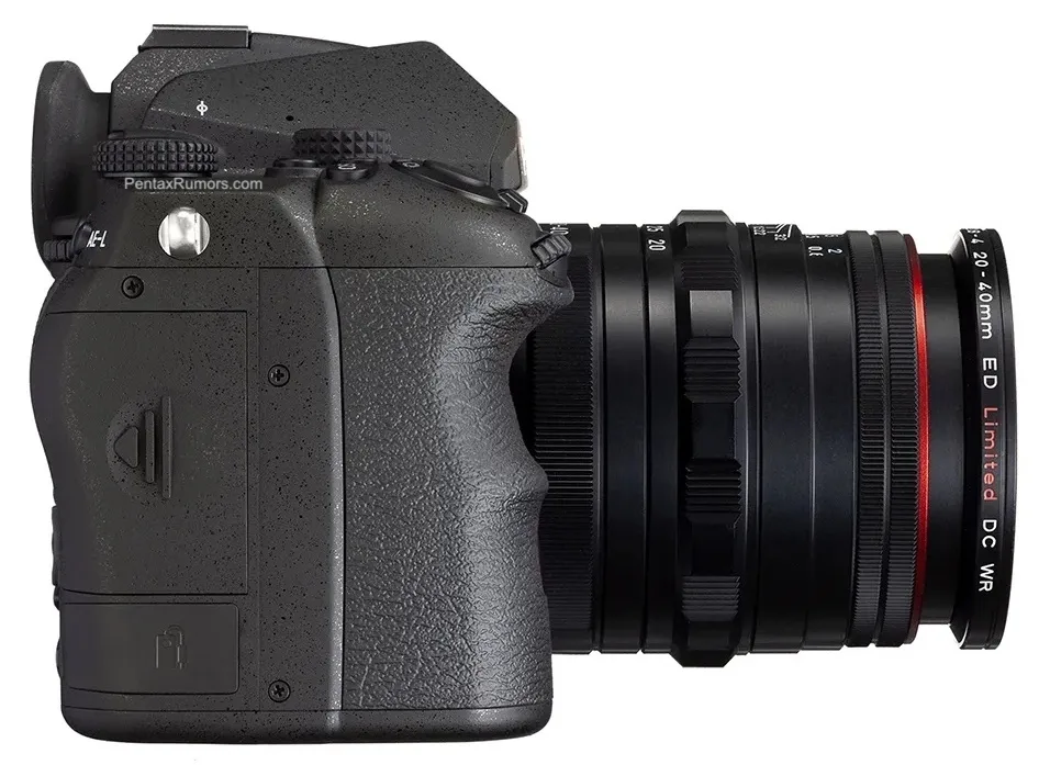 Pentax K 3 Mark III Monochrome limited edition camera with HD PENTAX DA 20 40mm f2.8 4ED Limited DC WR lens 4